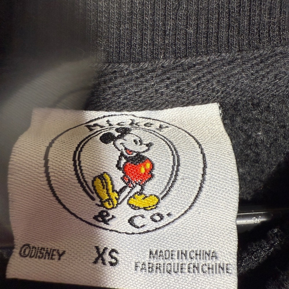 Vintage Inspired Disney Mickey and Co‎ Black Sweatshirt XS Goofy Donald Pluto - Picture 2 of 6